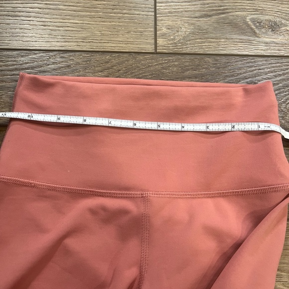 LuluLemon Wunder Train High-Rise Crop Legging Sz 4 Blush Pink - Picture 10 of 10